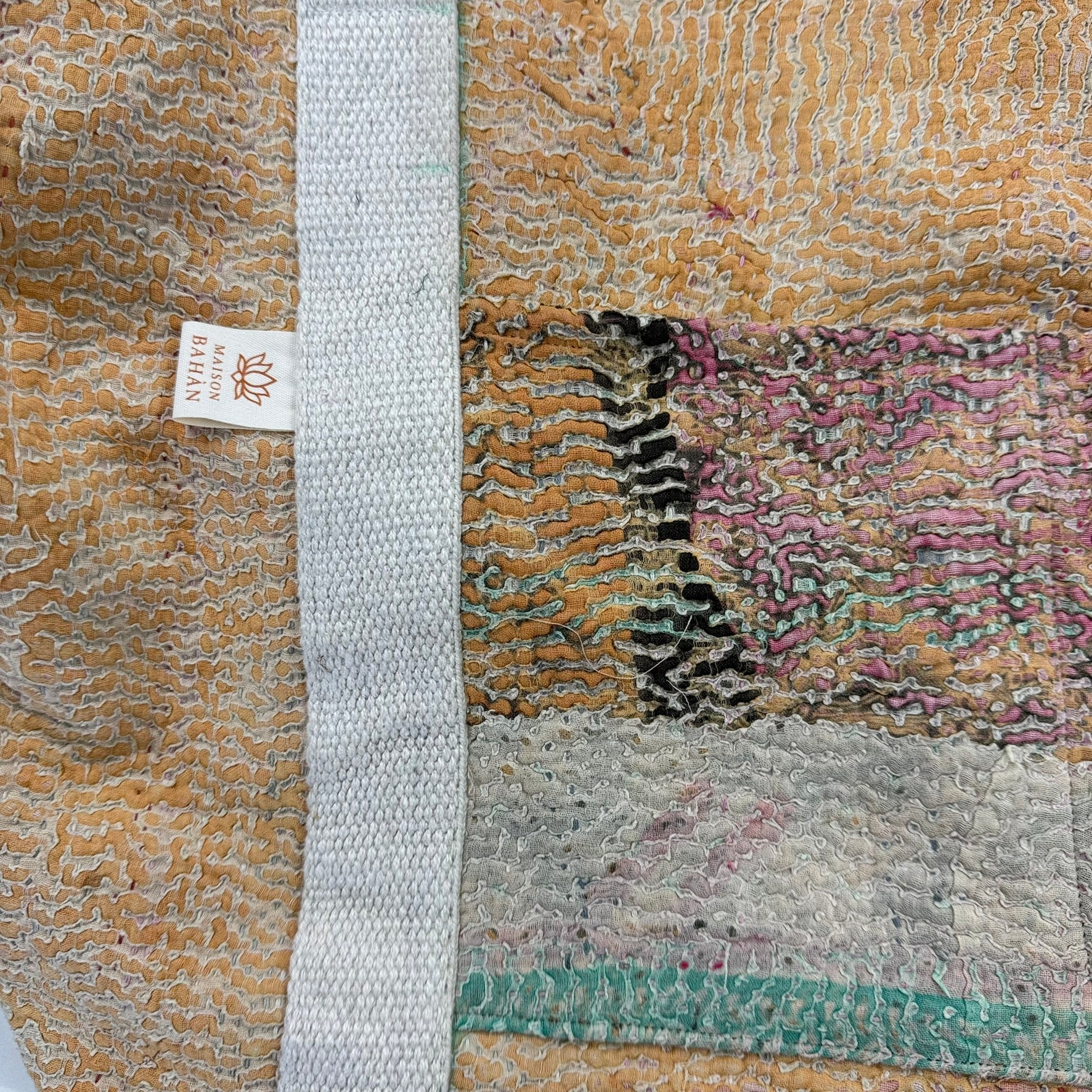 Sac week-end femme Kantha Bagru en coton artisanal vintage sac de voyage bohème Maison Bahan