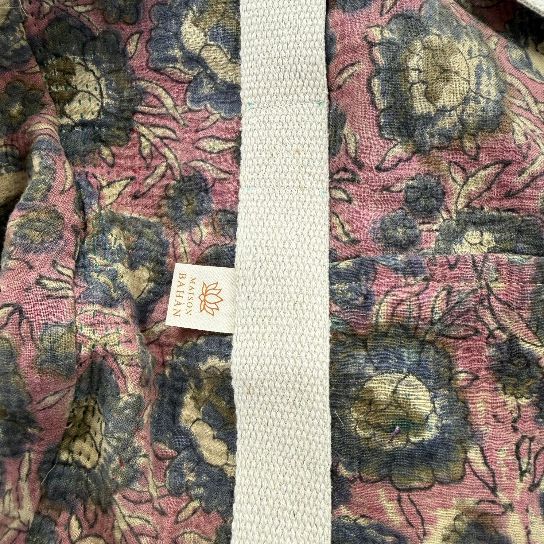 Sac week-end femme Kantha Bagru en coton artisanal vintage sac de voyage bohème Maison Bahan