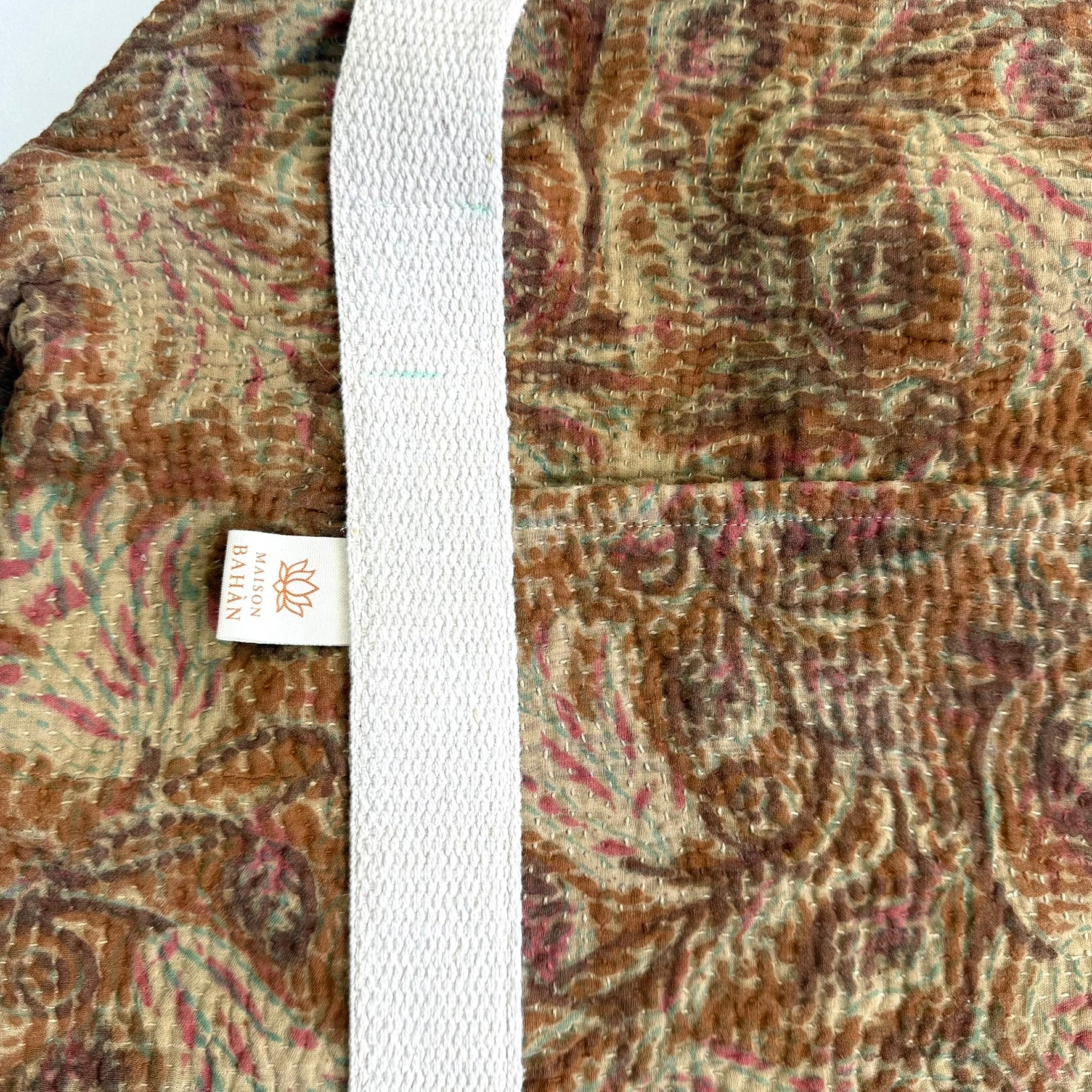 Sac week-end femme Kantha Bagru en coton artisanal vintage sac de voyage bohème Maison Bahan