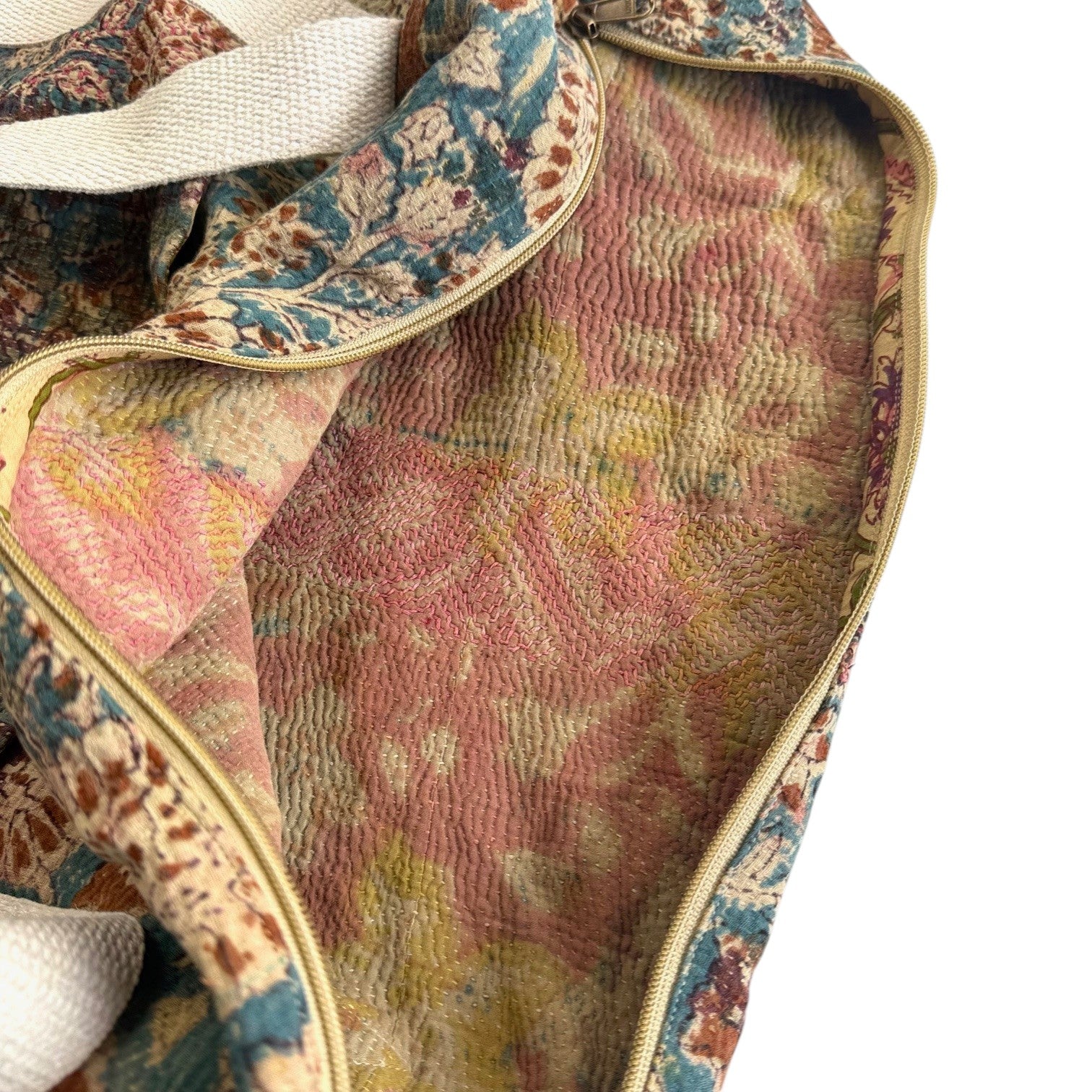 Sac week-end femme Kantha Bagru en coton artisanal vintage sac de voyage bohème Maison Bahan