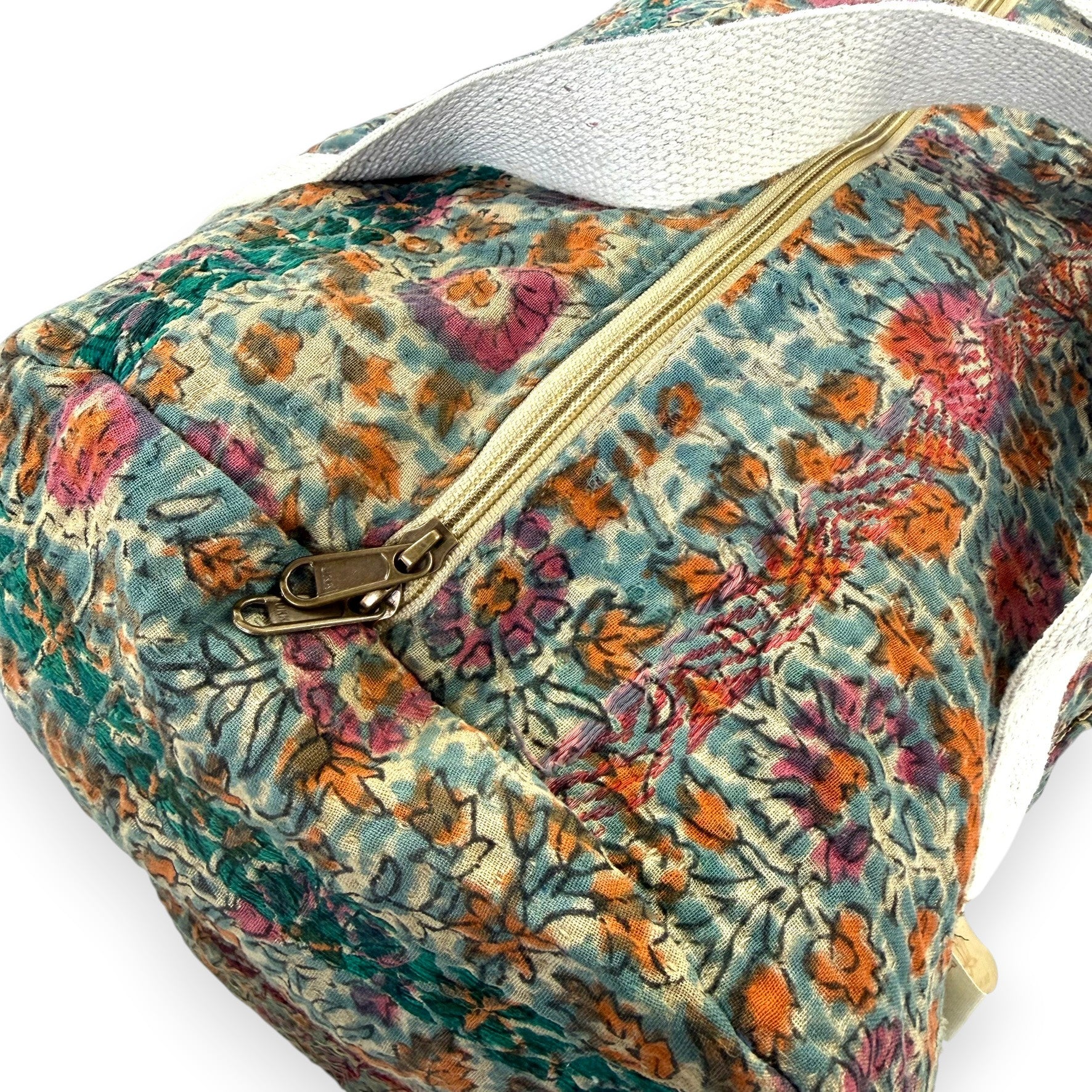 Sac week-end femme Kantha Bagru en coton artisanal vintage sac de voyage bohème Maison Bahan