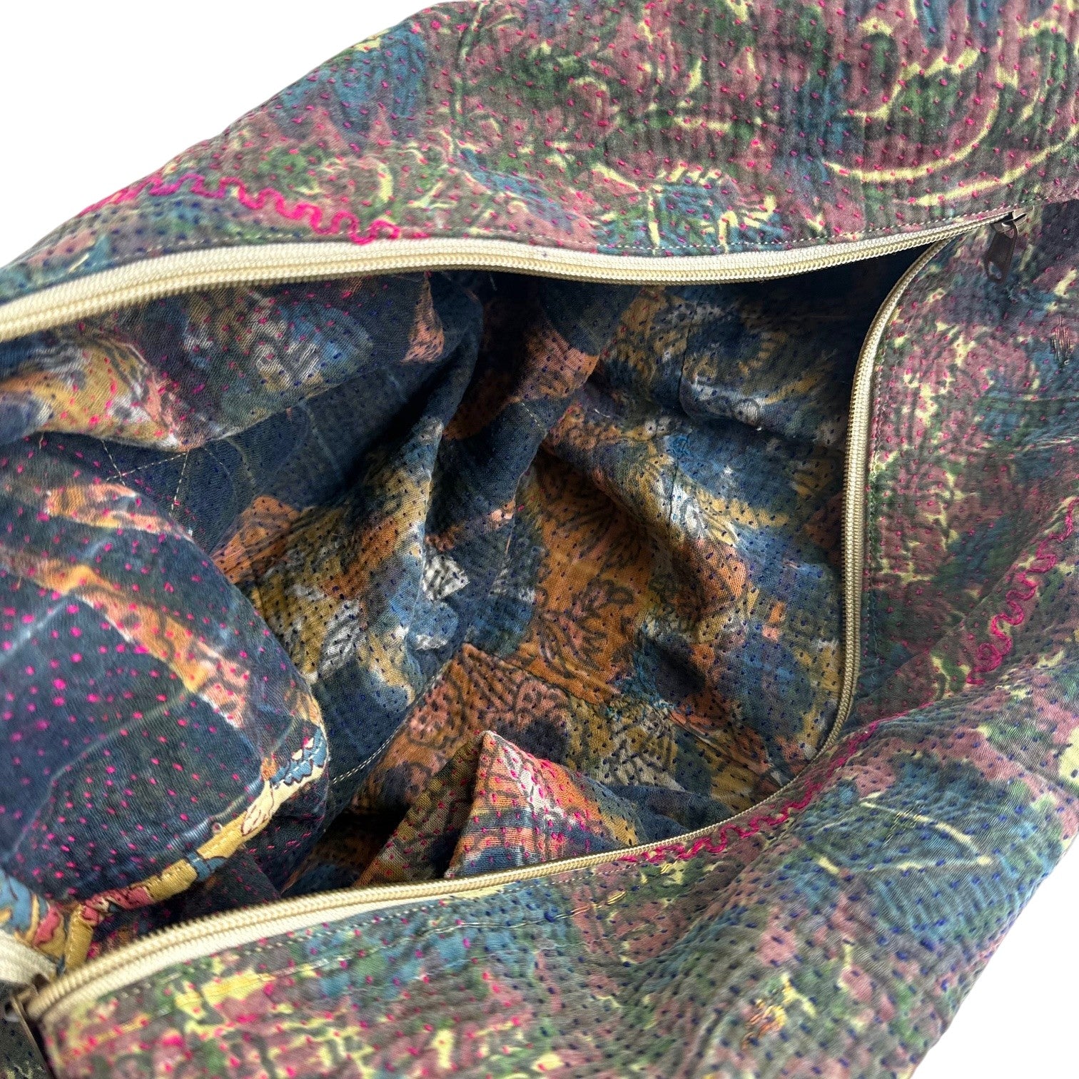 Sac week-end femme Kantha Bagru en coton artisanal vintage sac de voyage bohème Maison Bahan