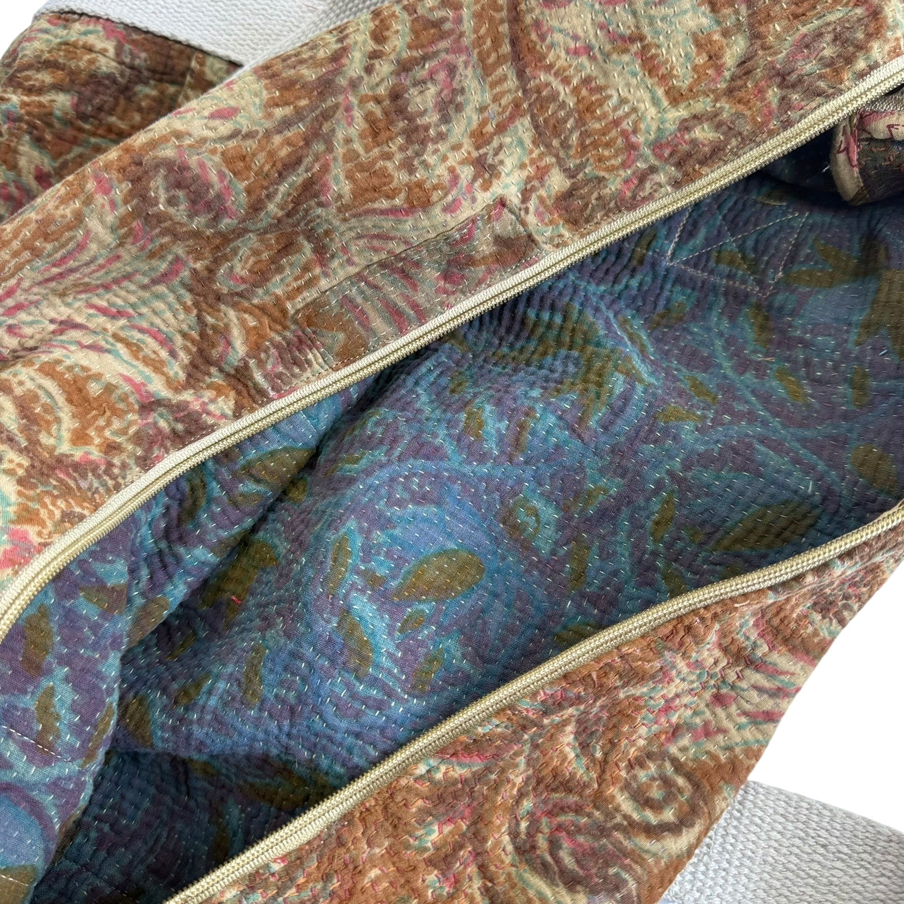 Sac week-end femme Kantha Bagru en coton artisanal vintage sac de voyage bohème Maison Bahan