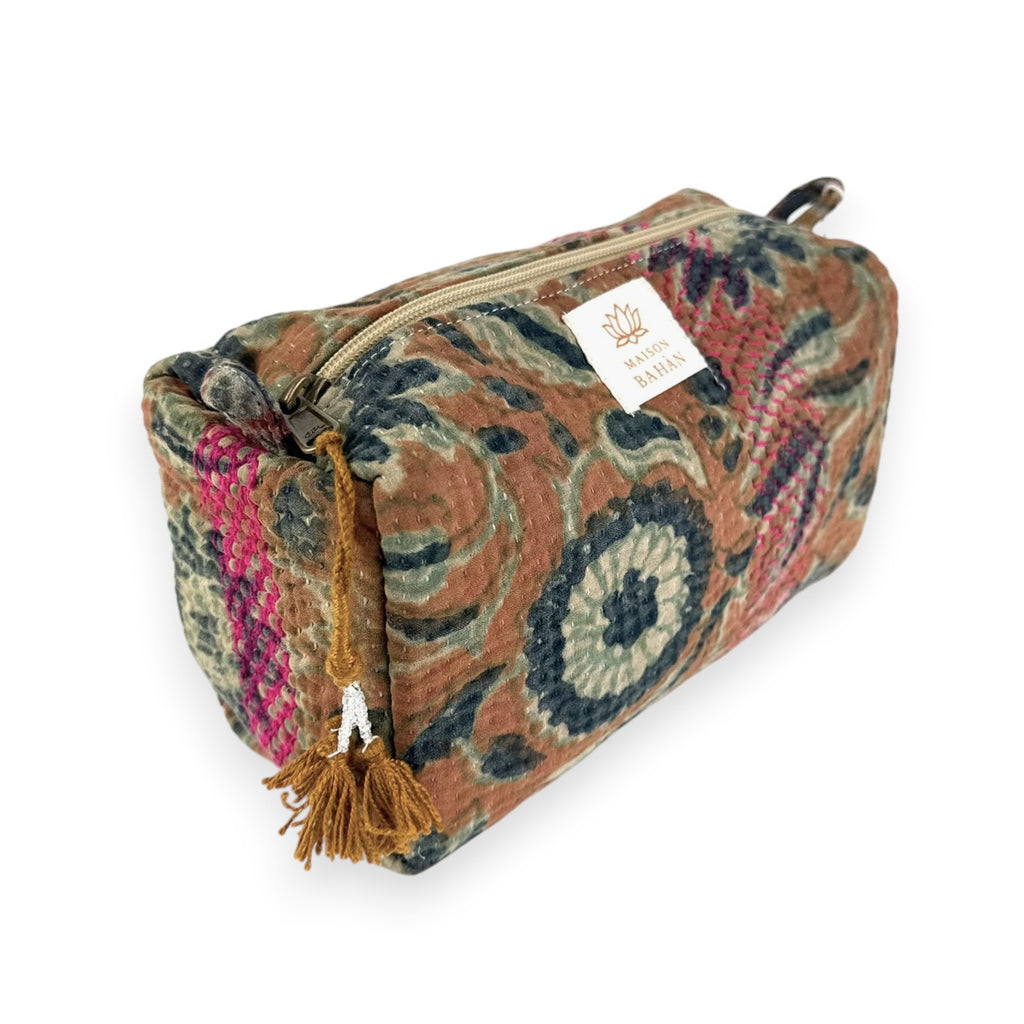 Trousse toilette maquillage Kantha Bagru en coton artisanal vintage accessoire yoga bohème femme Maison Bahan