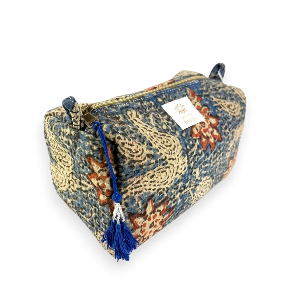 Trousse toilette maquillage Kantha Bagru en coton artisanal vintage accessoire yoga bohème femme Maison Bahan