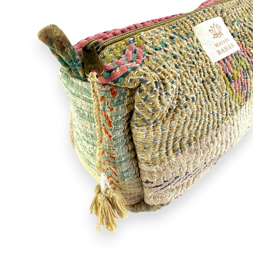 Trousse toilette maquillage Kantha Bagru en coton artisanal vintage accessoire yoga bohème femme Maison Bahan