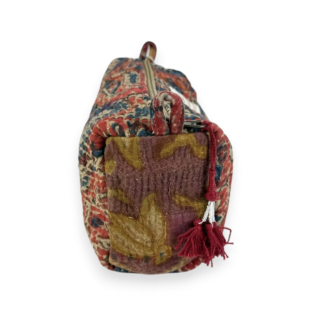 Trousse toilette maquillage Kantha Bagru en coton artisanal vintage accessoire yoga bohème femme Maison Bahan