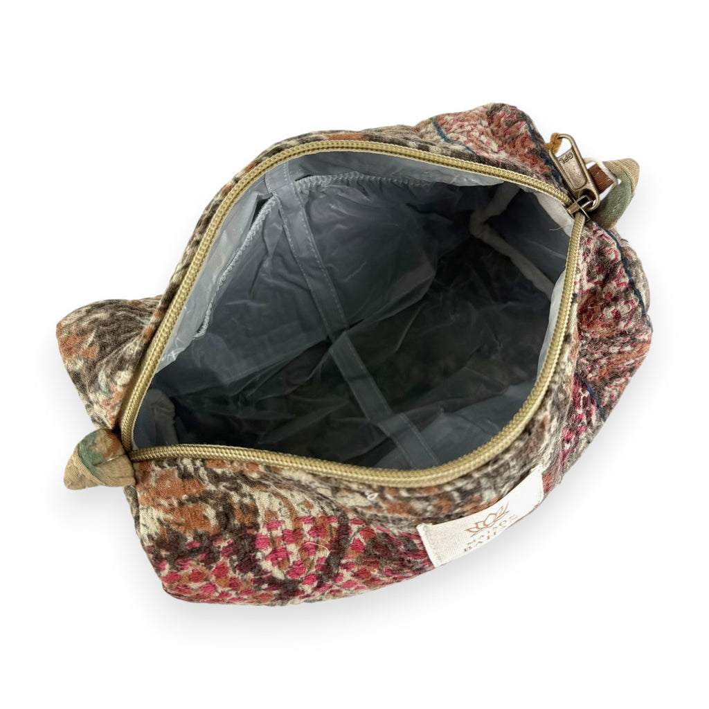 Trousse toilette maquillage Kantha Bagru en coton artisanal vintage accessoire yoga bohème femme Maison Bahan