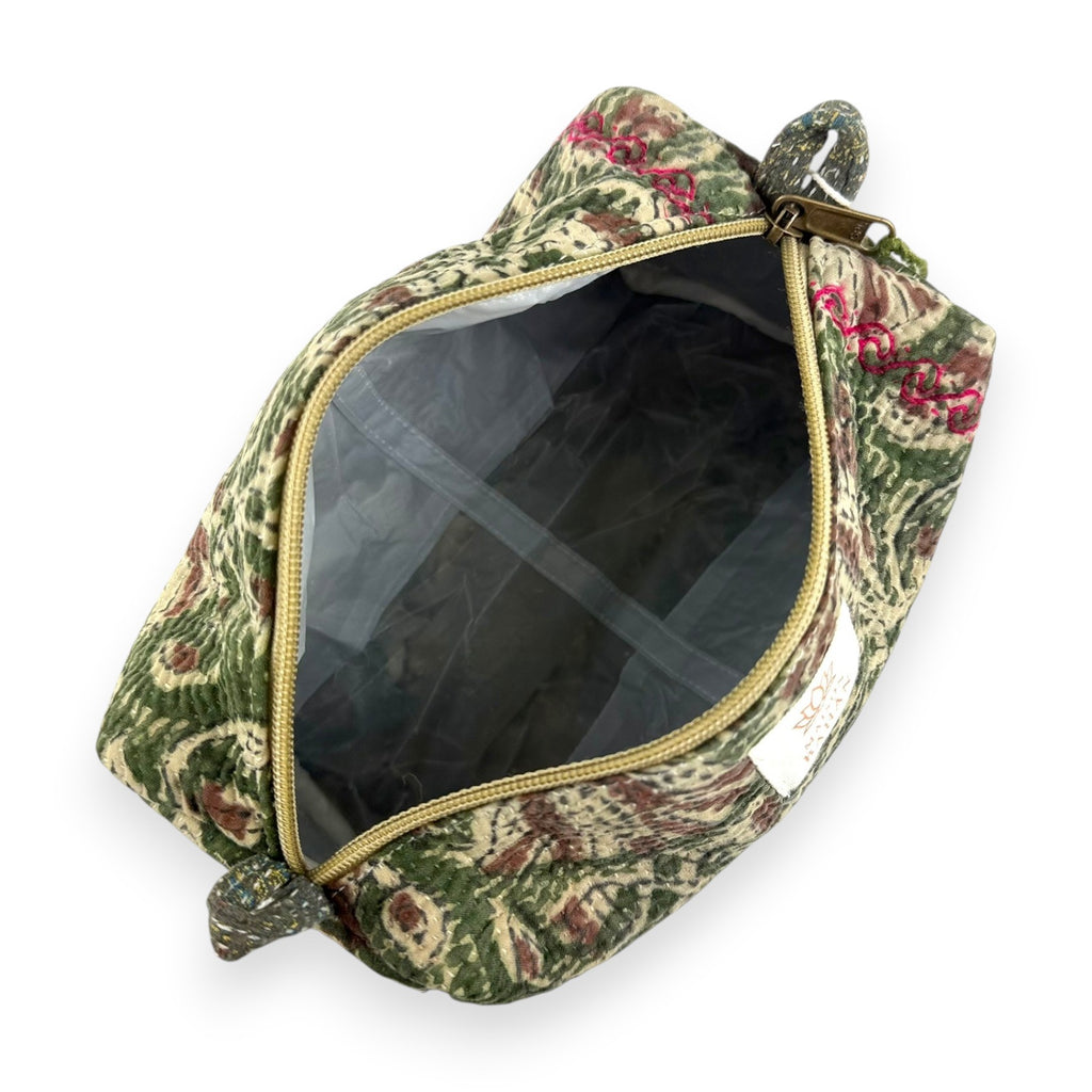 Trousse toilette maquillage Kantha Bagru en coton artisanal vintage accessoire yoga bohème femme Maison Bahan