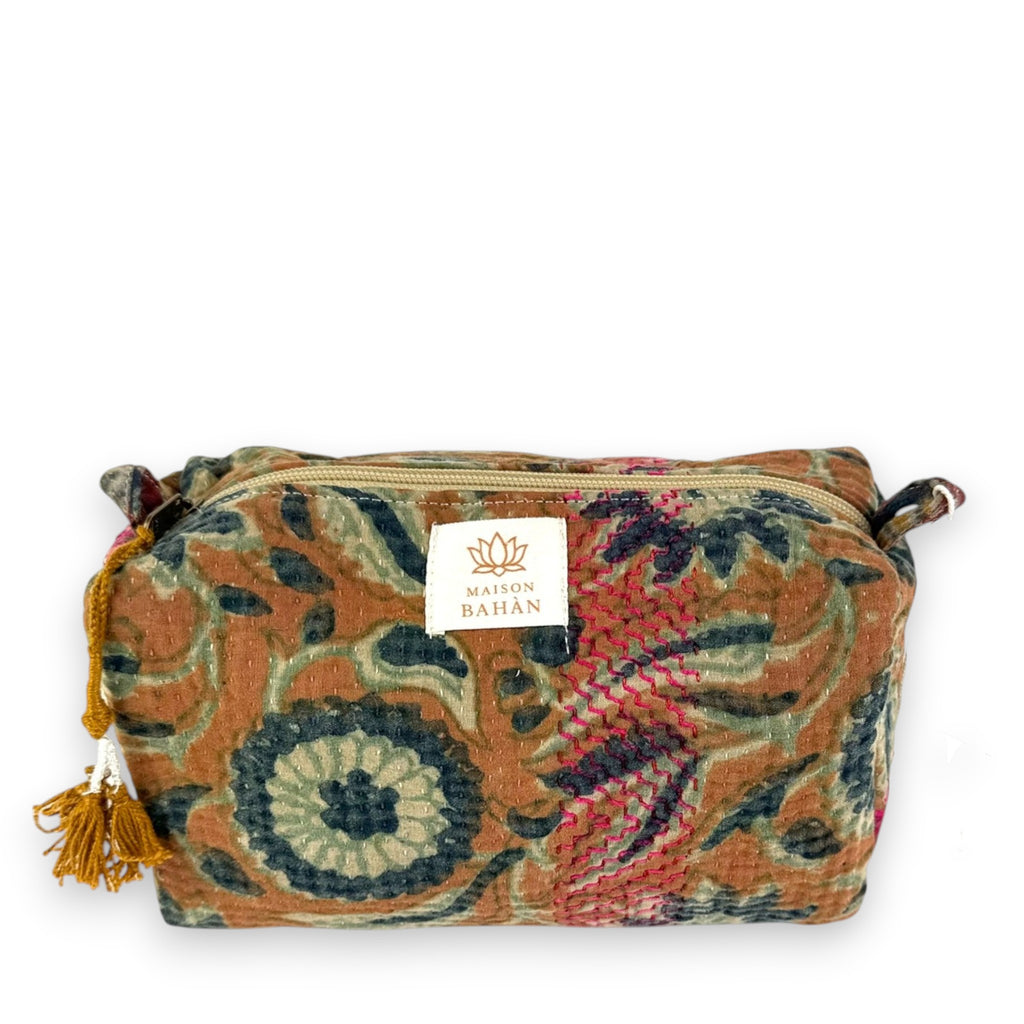 Trousse toilette maquillage Kantha Bagru en coton artisanal vintage accessoire yoga bohème femme Maison Bahan